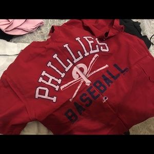 Men’s Phillies Shirt (like new)